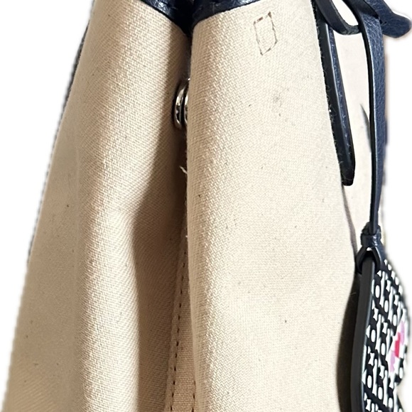 Designer Handbag Kate Spade Rare Patent Canvas Crossbody Tote Bag w/Dust Cover - Picture 9 of 17